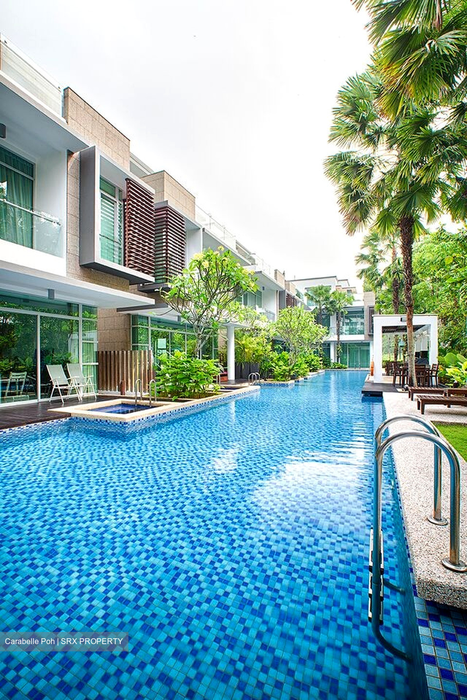 Whiteshores (D19), Terrace #433911741